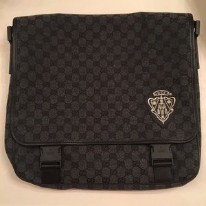 GUCCI Messenger Bag